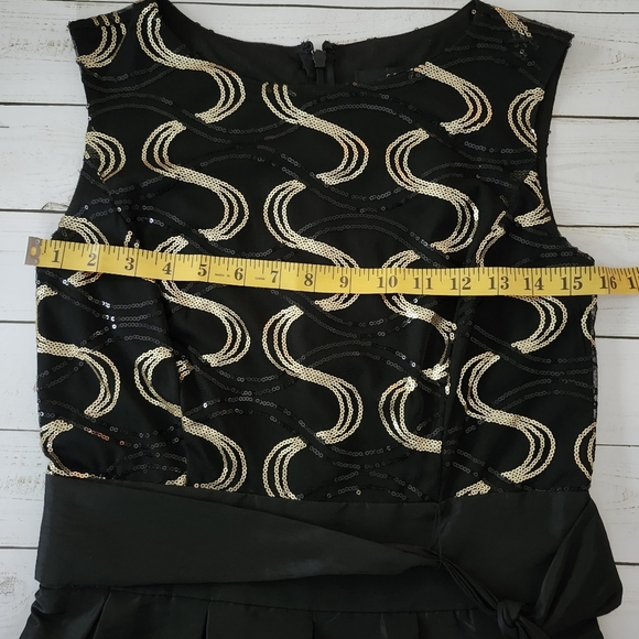 Sangria Elegant Black and Gold Sequins And Pleated Taffeta Midi Dress Size 4 - Picture 8 of 14